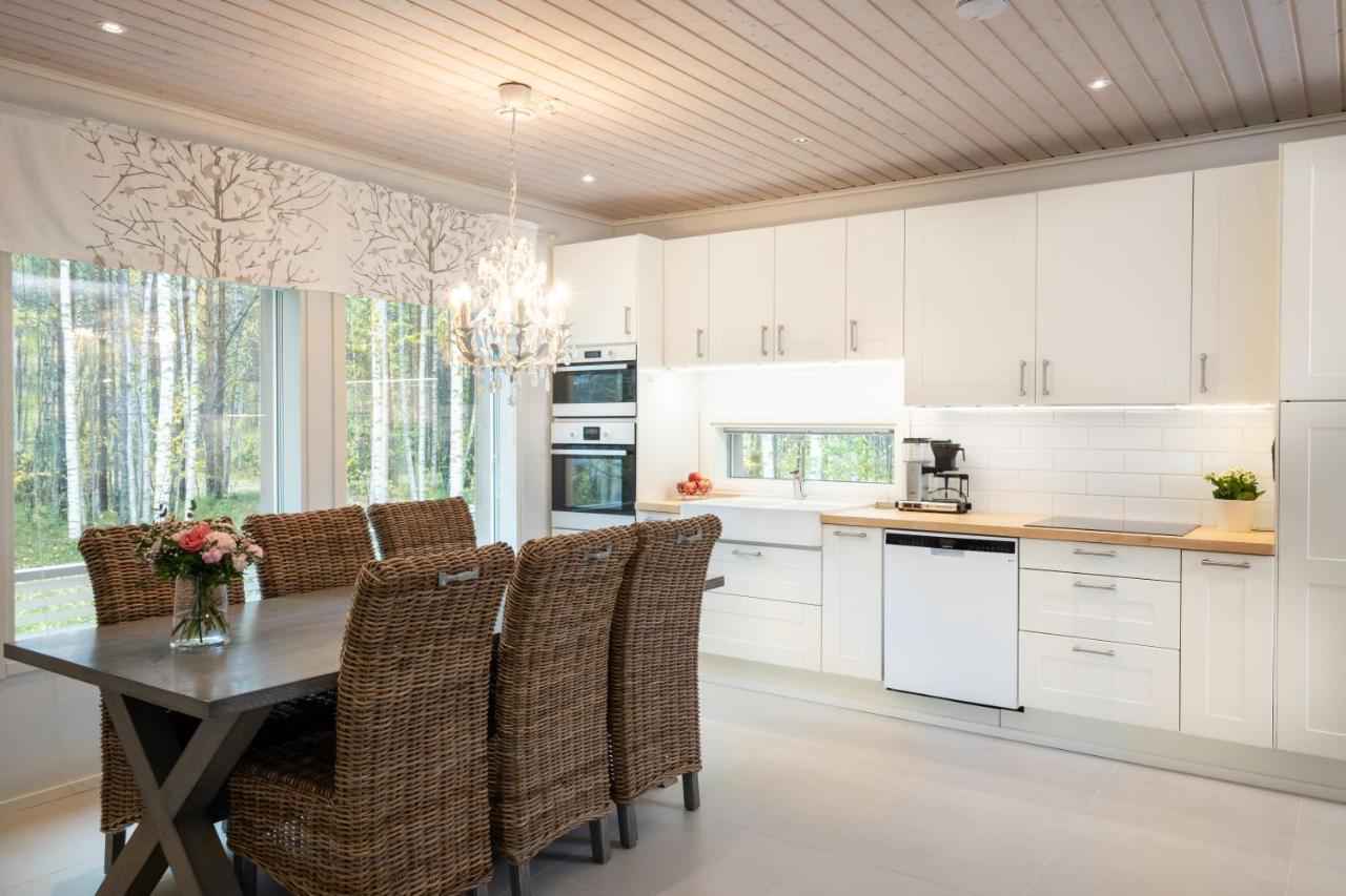 Luxurious Villa Kinos Rovaniemi Esterno foto